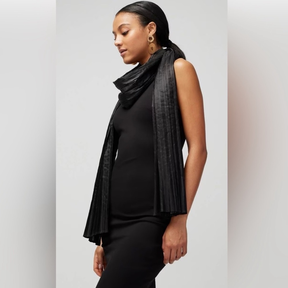 NWT White House Black Market Black Pleated Sheen Wrap
